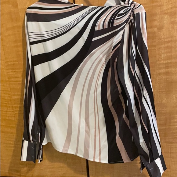 Richard Allan x h&m silk blouse - Picture 6 of 6